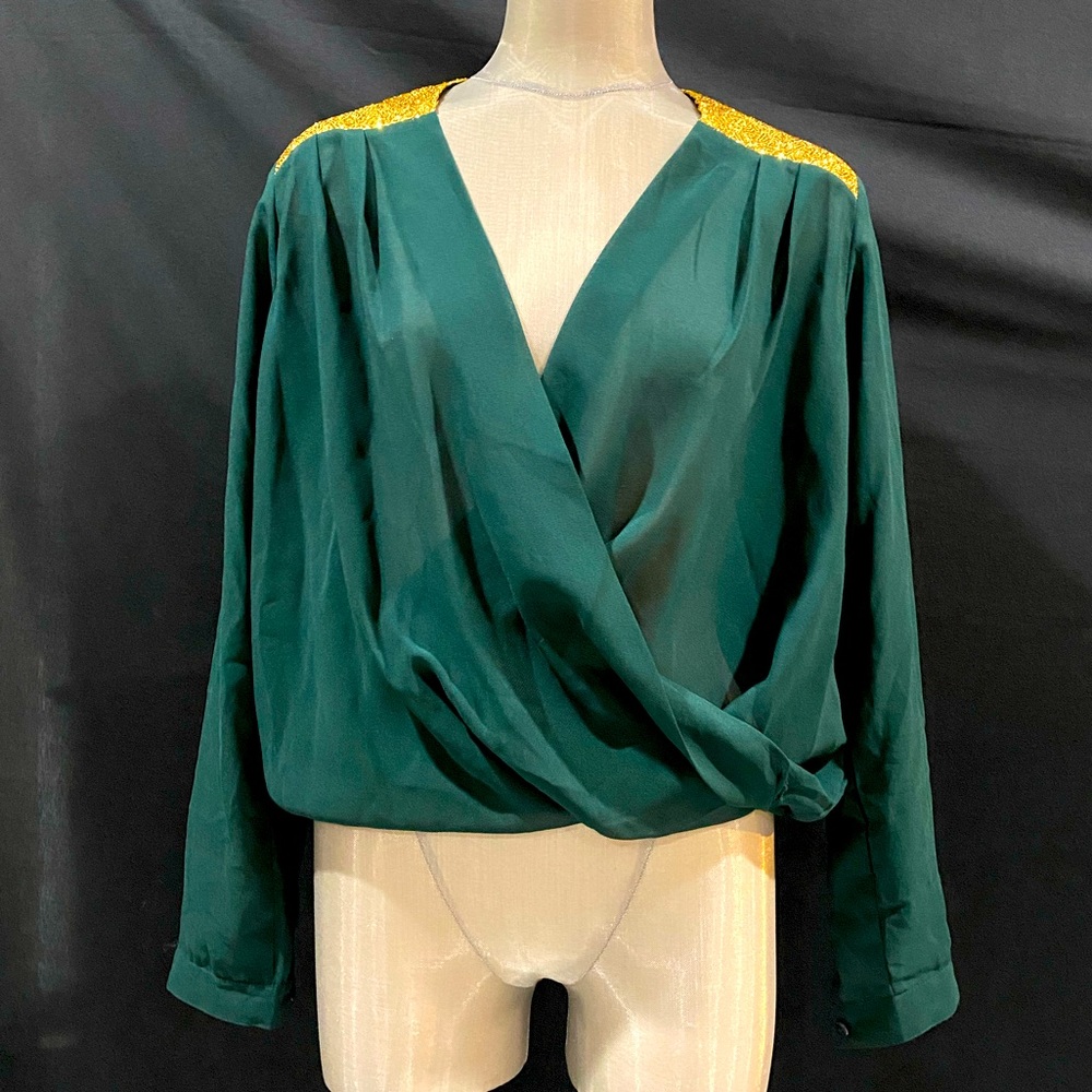 COPY - Give them the Gold Shoulder